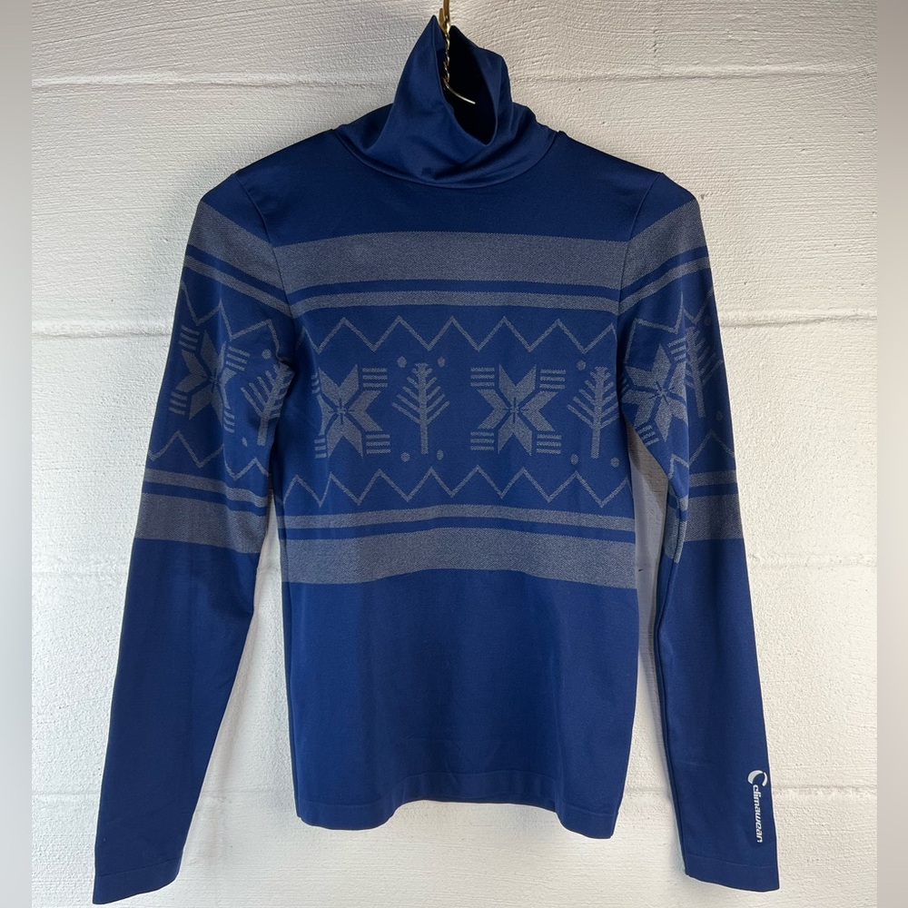 Climawear Navy Snowflake Pattern Turtleneck Sweater, Small/Medium